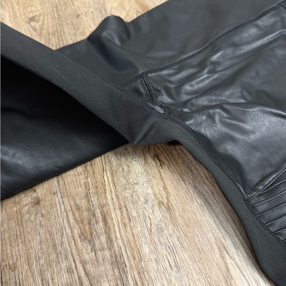 Bagatelle NYC Faux Leather Moto Leggings - Picture 4 of 8